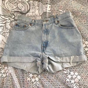 High Waisted Levi 550 Denim Shorts